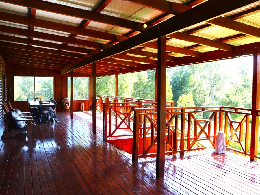 4 Bedroom Property for Sale in Leeuwenbosch Ah Western Cape